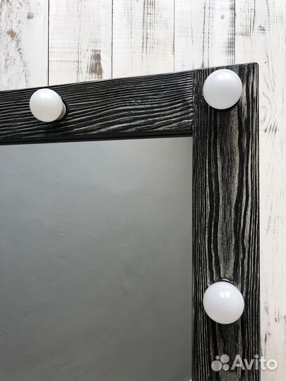 Зеркало с лампочками