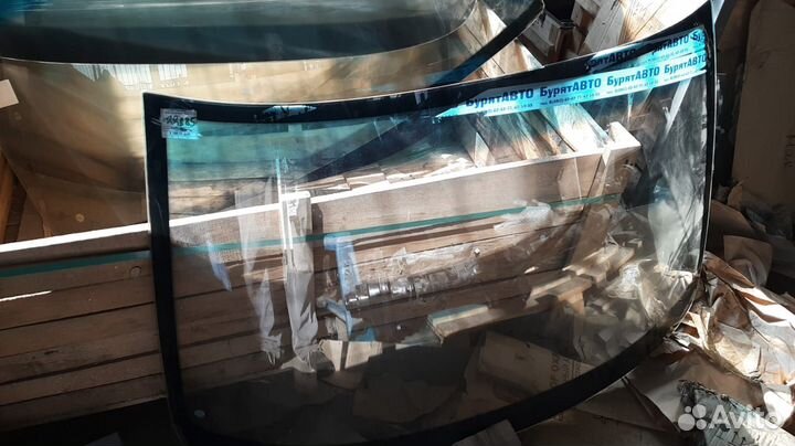 Стекло лобовое Ваз-1118