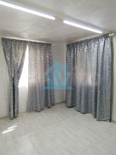 Дом 26 м² на участке 8 сот.