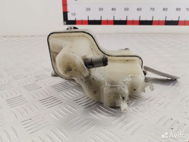 Бачок расширительный для Toyota Yaris 1 1648233010