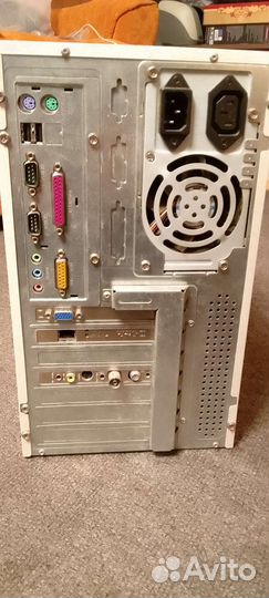 Компьютер Celeron 766MHz/512Mb/40Gb/GForce2/FDD/CD