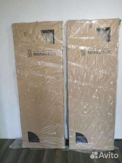 2 двери межкомнатн Волховец с короб 700х2000 новые