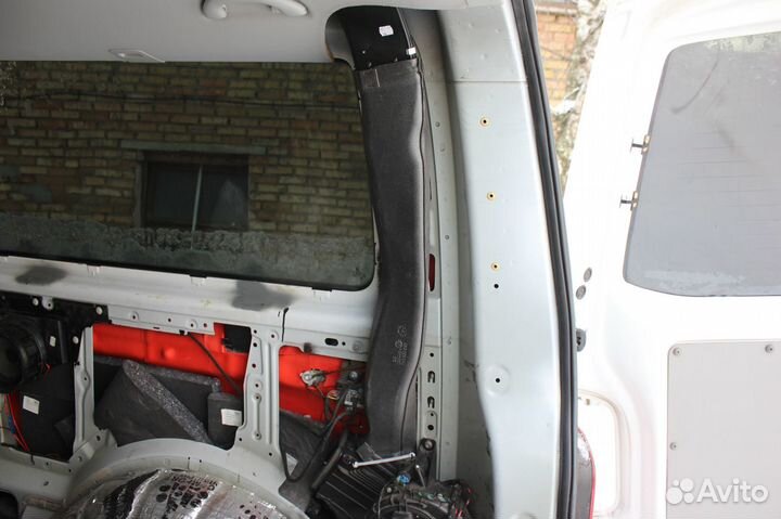 Воздуховод задней печки Volkswagen T5 / T6