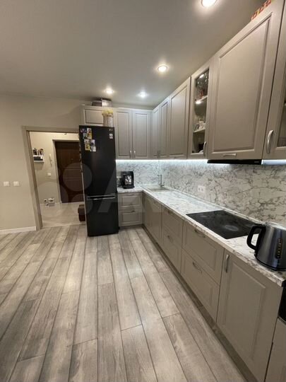 2-к. квартира, 62 м², 11/12 эт.