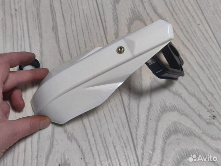 Защита рук на мотоцикл