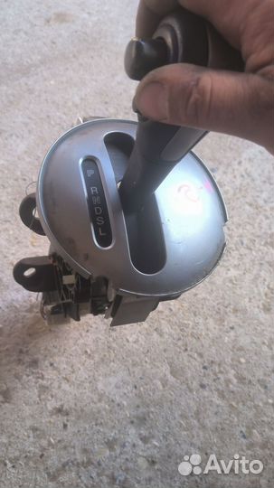 Перключатель (кулиса) АКПП Мазда 2