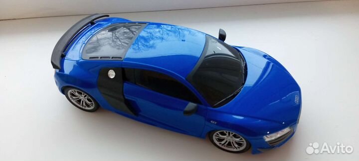 Радиоуправляемая машина