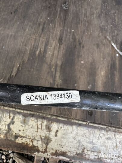 Кронштейн спойлера правый Scania 1384130