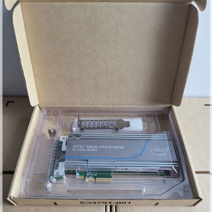 [P3605/P] Intel 3605 1.6 Тб P3605/P