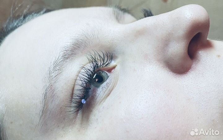 Наращивание ресниц на дому