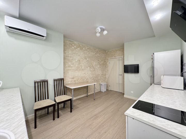 4-к. квартира, 108 м², 19/21 эт.