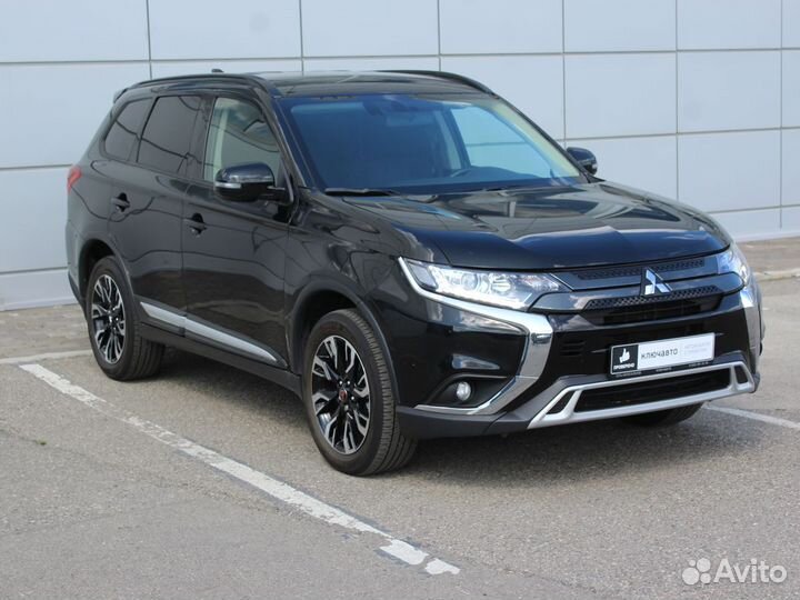 Mitsubishi Outlander 2.0 CVT, 2021, 22 250 км