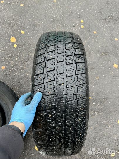 Cooper Weather-Master S/A 2 215/65 R16
