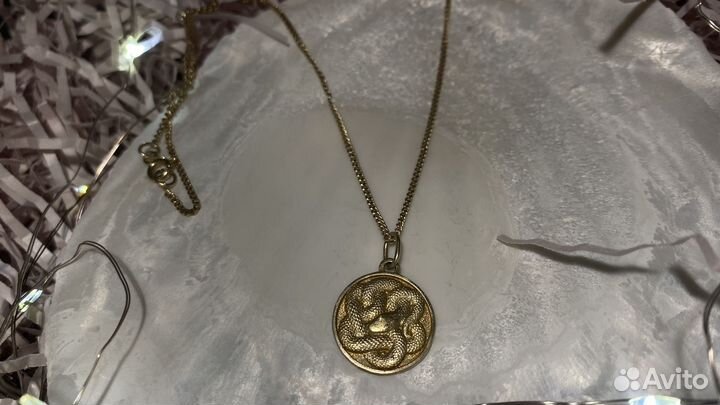 Медальон poison drop