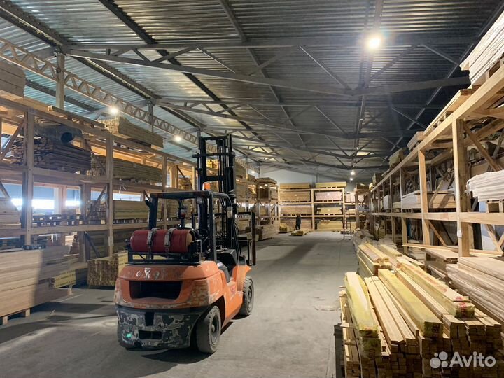 Уголок,штапик,заглушка,плинтус,раскладка из дерева