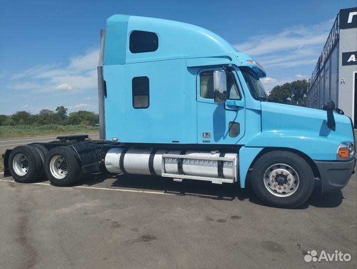 Freightliner Century, 2004