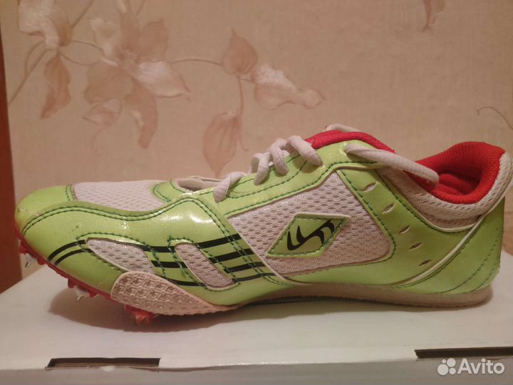 Шиповки для бега Ronin D362 бело-салатовый дизайн