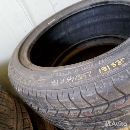 Bridgestone Potenza RE030 235/45 R17