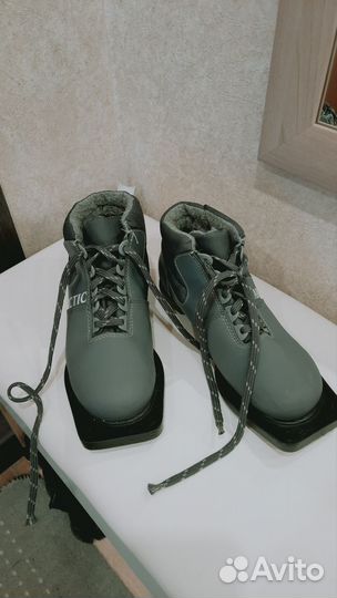 Лыжи беговые детские 150 с ботинками