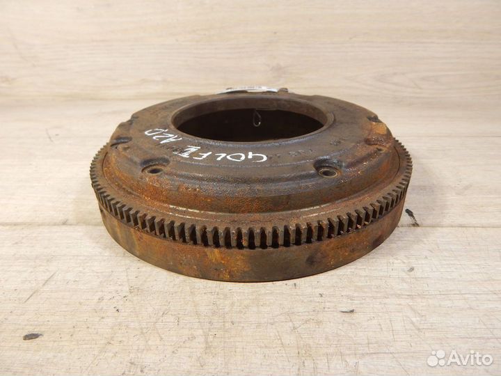 Маховик VW Golf 4 1.6