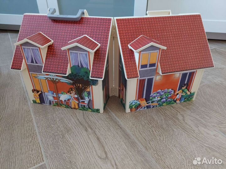 Игрушечный дом Playmobil