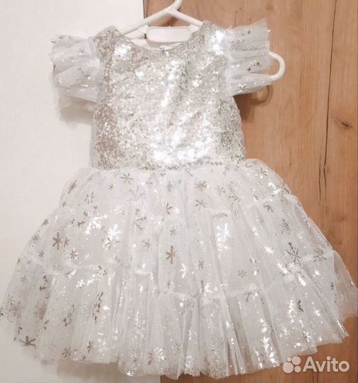 Платье снежинки 98