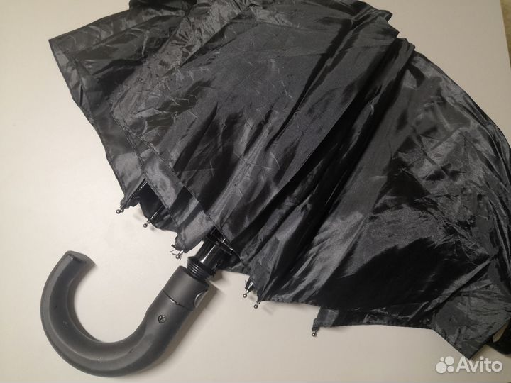 Чёрный мужской зонт