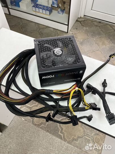 Блок питания Thermaltake SMART rgb 700w