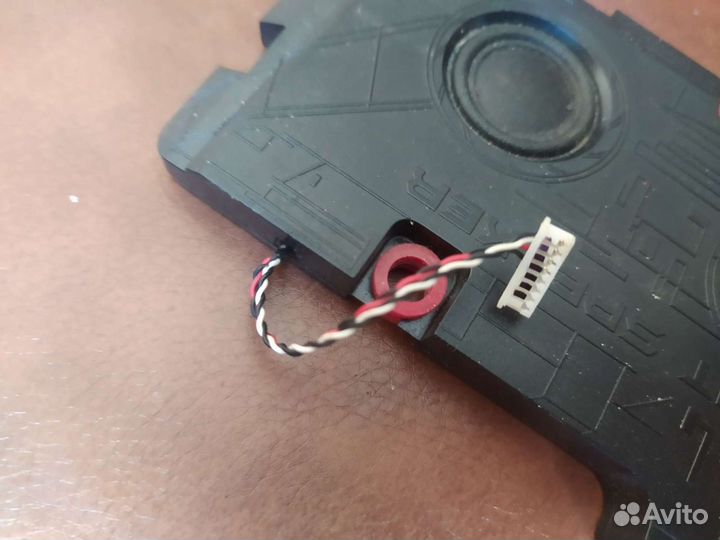 Продам динамики от ноутбука Ms