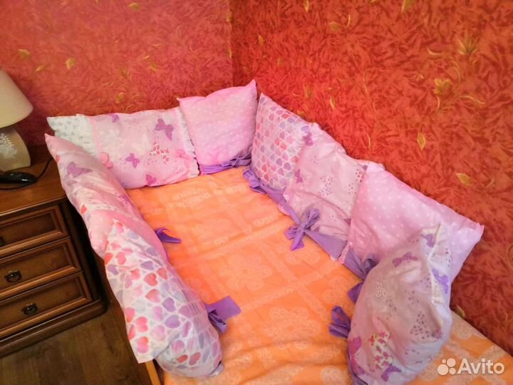 Бортики на кроватку