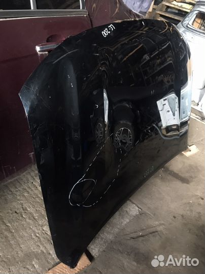 Капот для Toyota Land Cruiser 200