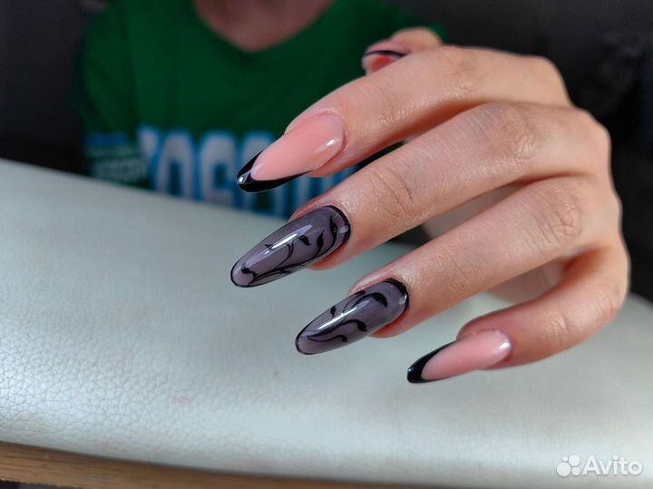 Мастер маникюра