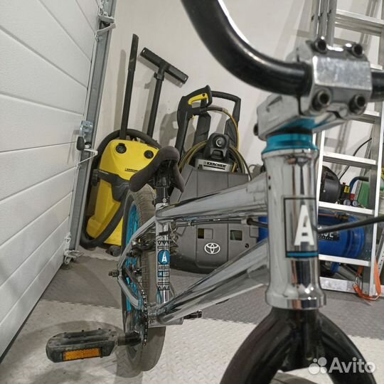 Велосипед трюковой BMX Wethepeople Arcade