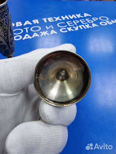 Серебряные бокалы 