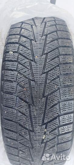 Hankook Winter I'Cept iZ 2 W616 195/65 R15