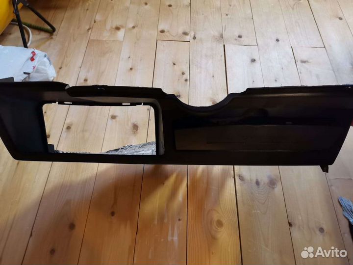 Под рулевая полка на Гольф 2