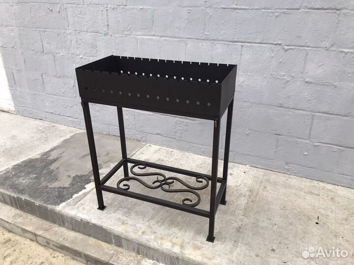 Мангал с дровницей арт. -0001