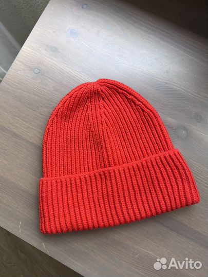 Шапка женская/мужская красная H&M