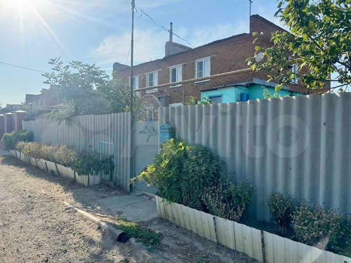 3-к. квартира, 90 м², 1/2 эт.