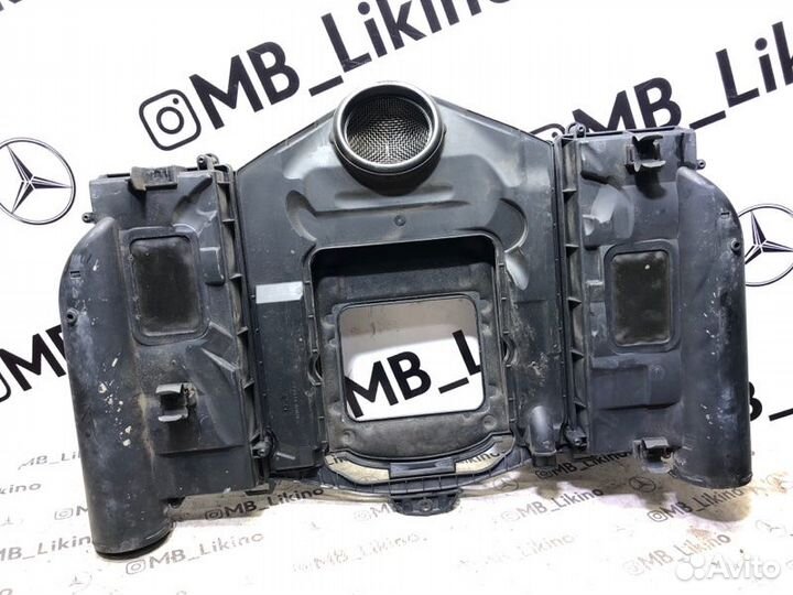 Корпус воздушного фильтра Mercedes E-Class W207