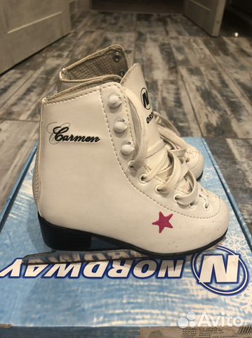 Фигурные коньки Nordway