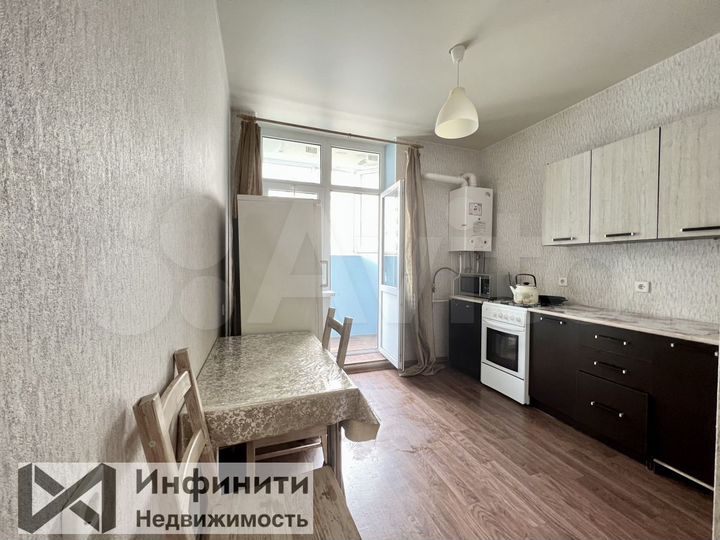 1-к. квартира, 37 м², 4/18 эт.