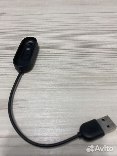 Зарядное устройство часов mi band 3