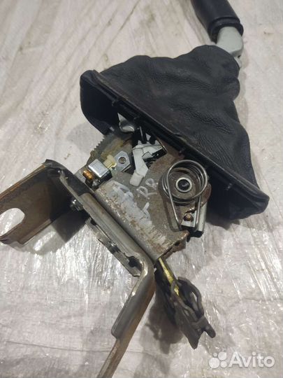 Рычаг ручника Mazda Tribute