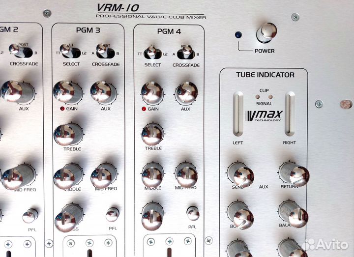 Stanton VRM 10 analog DJ mixer