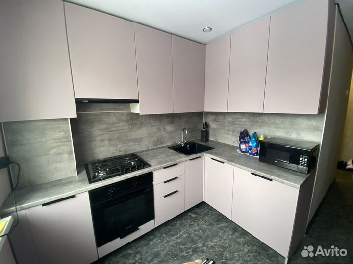 Кухонный гарнитур от 14 дней