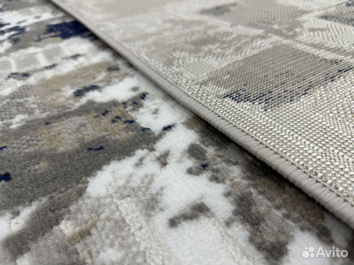 Ковер новый 2х3м, Россия