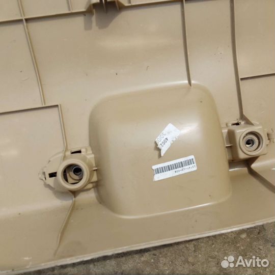 Honda CR-V 3 обшивка крышки багажника в идеальном