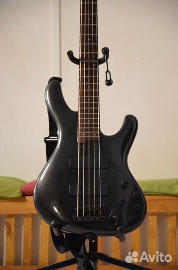 Бас гитара Ibanez EDB605