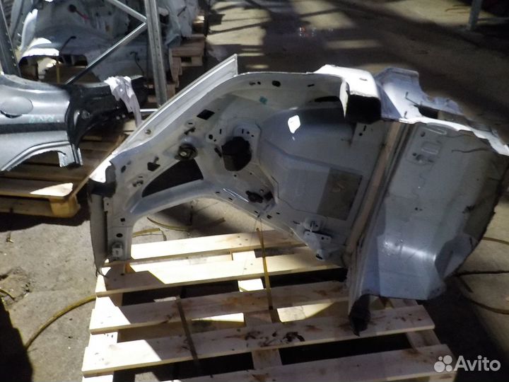 Крыло заднее правое Volkswagen Polo